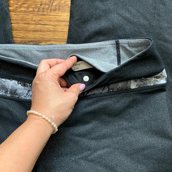 Lululemon crop denim leggings - Picture 4 of 6